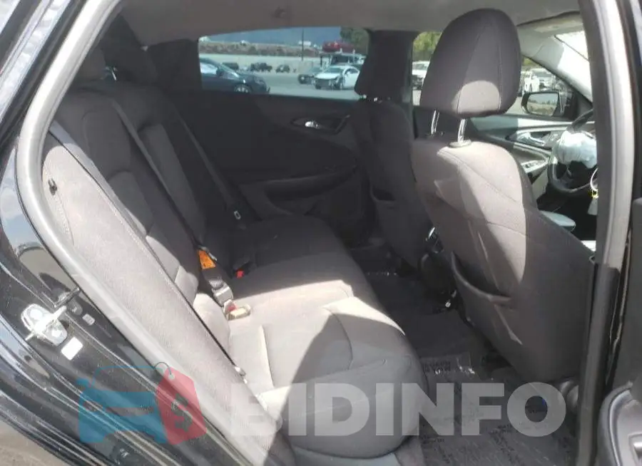 1G1ZD5ST6KF109202 Photo# 6