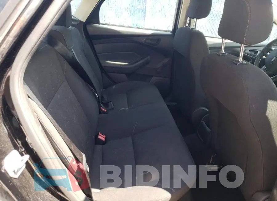 1FADP3E20GL331121 Photo# 6