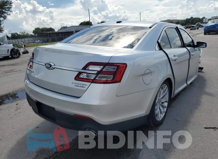 1FAHP2F84GG106305 Photo# 4