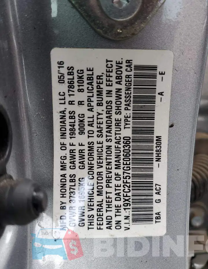 19XFC2F57GE060360 Photo# 10
