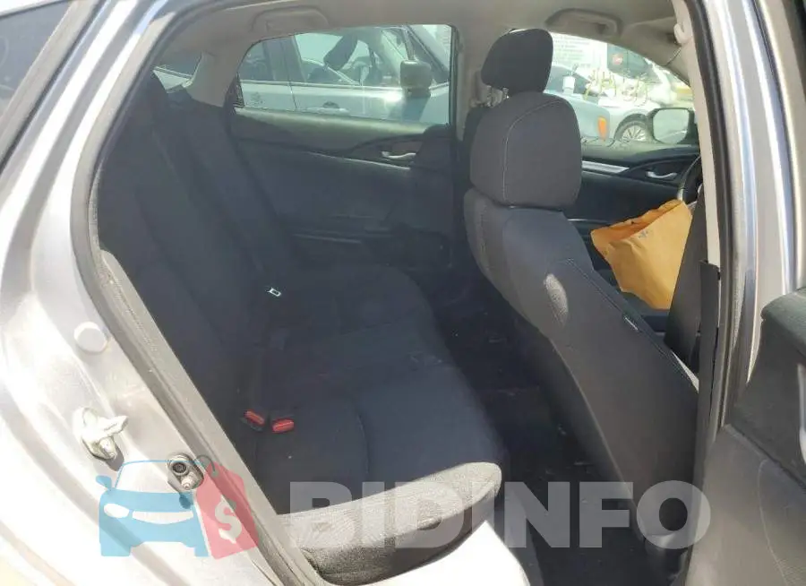 19XFC2F67KE001858 Photo# 6