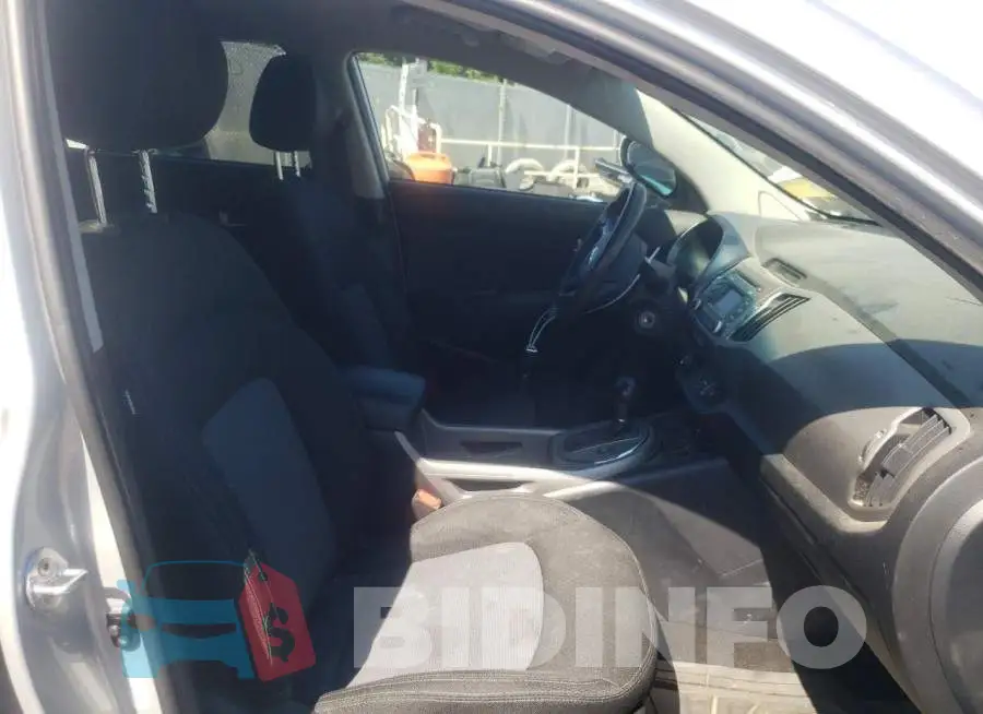 KNDPBCACXG7881066 Photo# 5