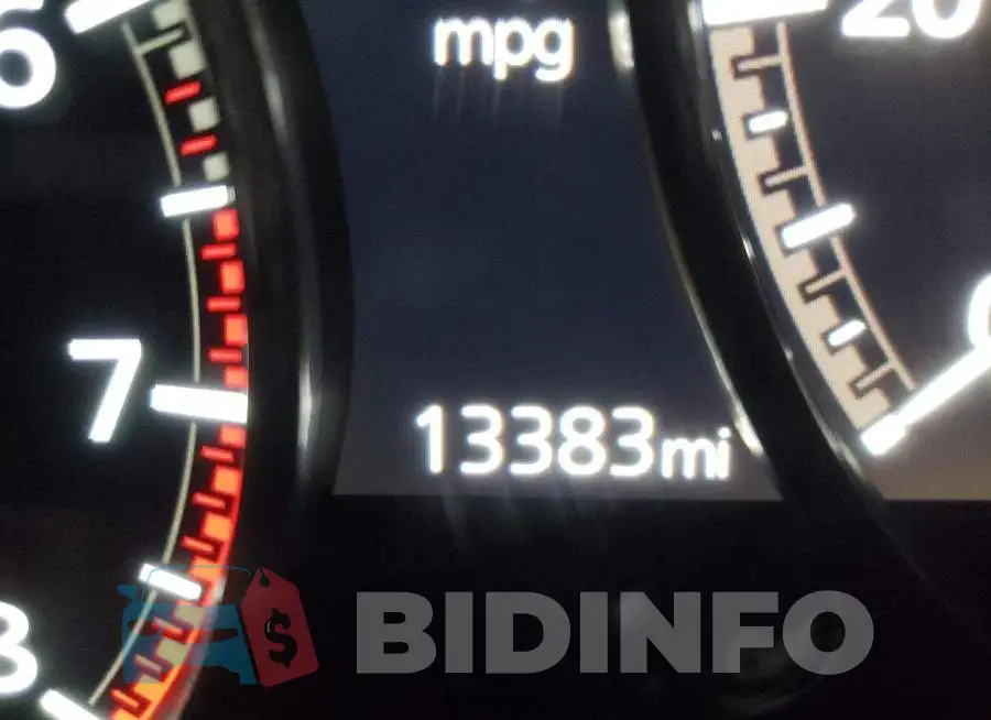3MVDMBCL4MM317028 Photo# 8