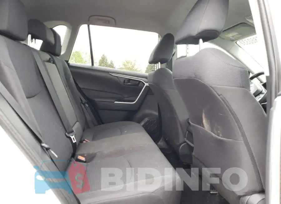 2T3G1RFV2MC168521 Photo# 6