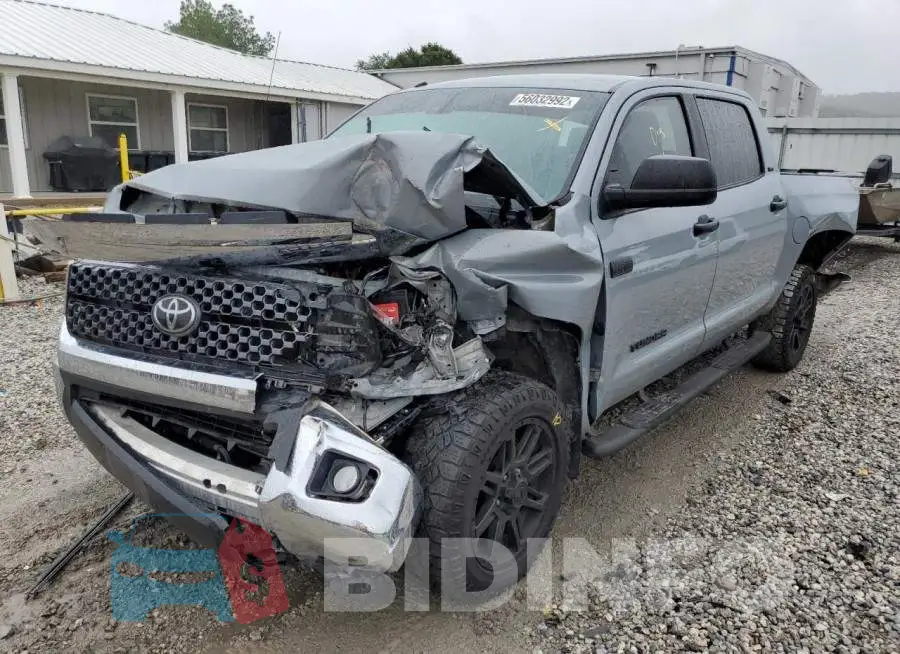 5TFDW5F13KX787727 Photo# 2