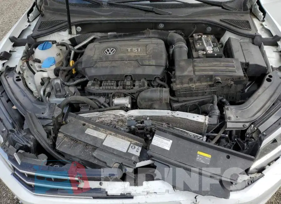 1VWGT7A38HC017594 Photo# 7