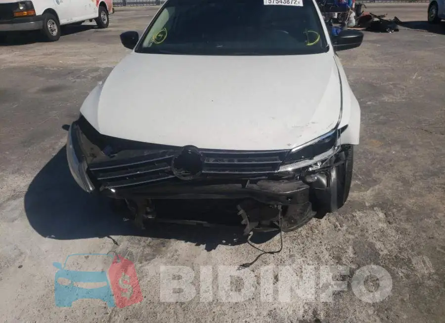 3VW267AJ3GM285546 Photo# 9