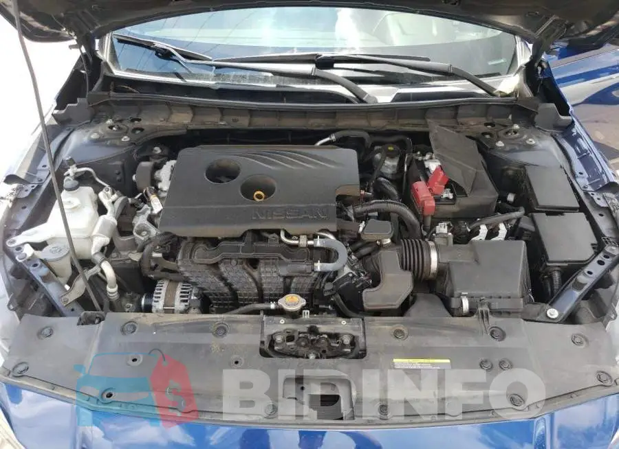 1N4BL4CV3KC139982 Photo# 7