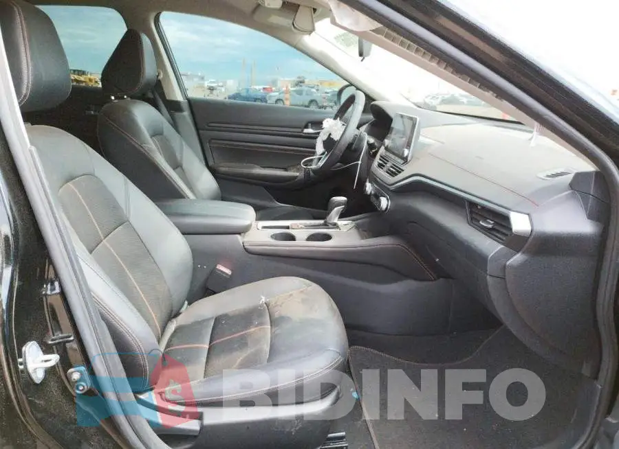 1N4BL4CV9NN374024 Photo# 5