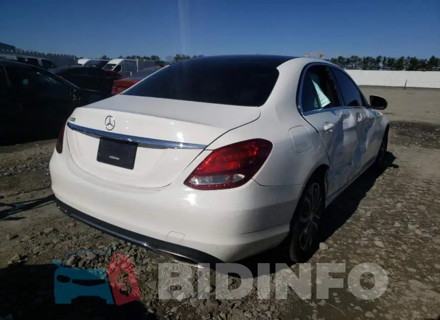 WDDWF4JB8GR146898 Photo# 4