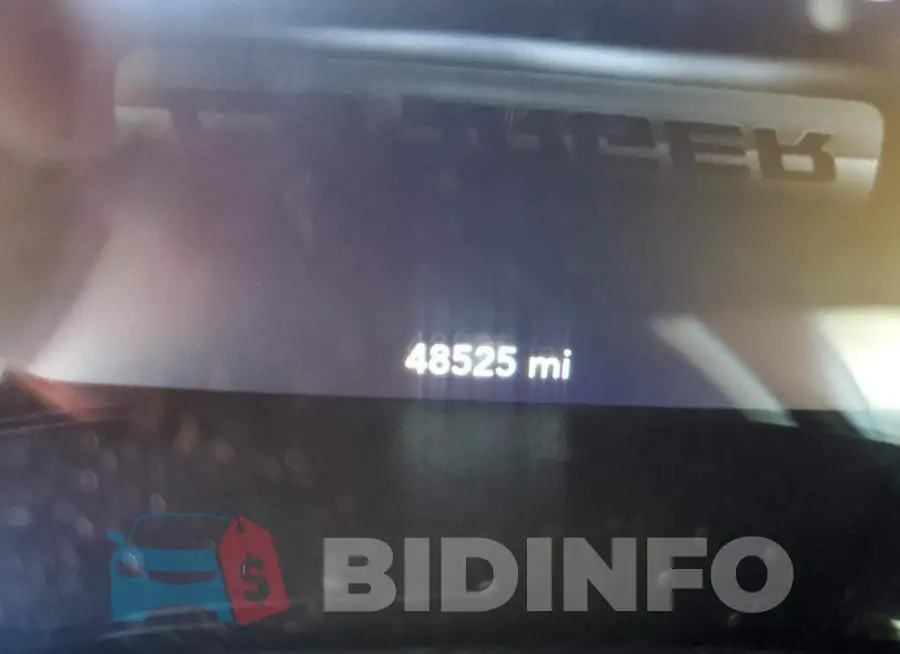 2C3CDXGJXJH312580 Photo# 8