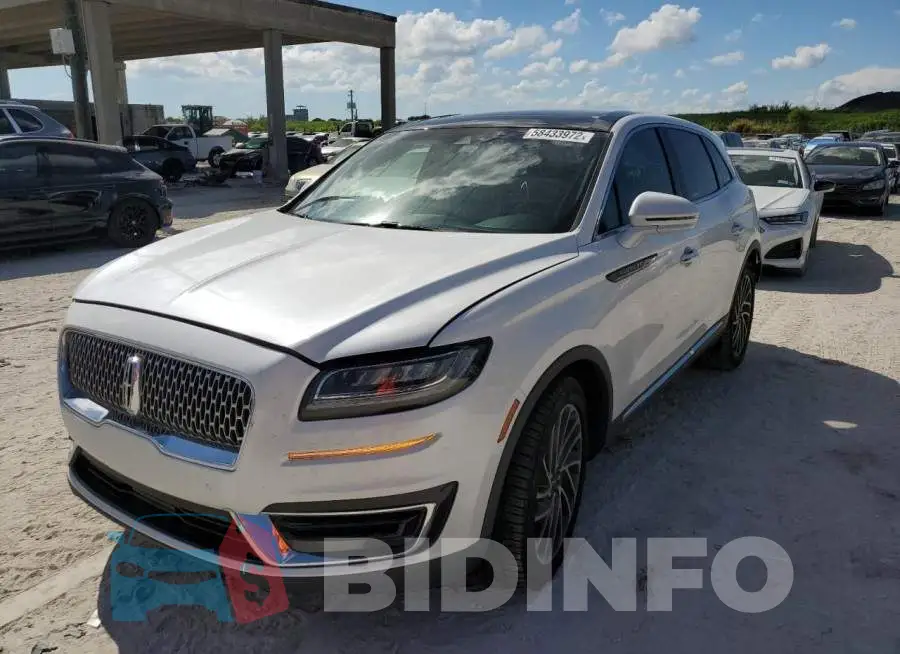 2LMPJ6L98KBL12755 Photo# 2