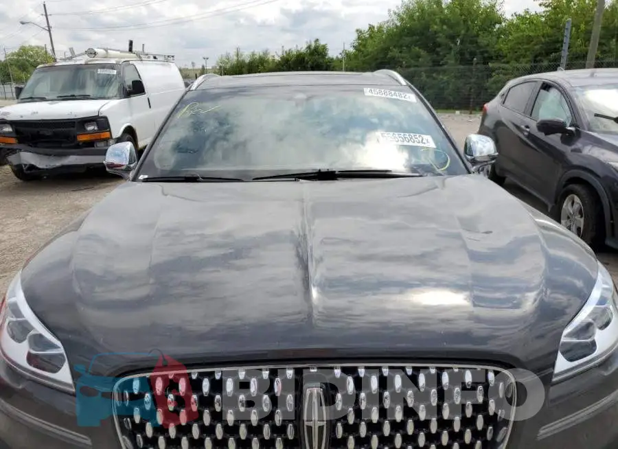 5LM5J9XC9LGL32482 Photo# 7