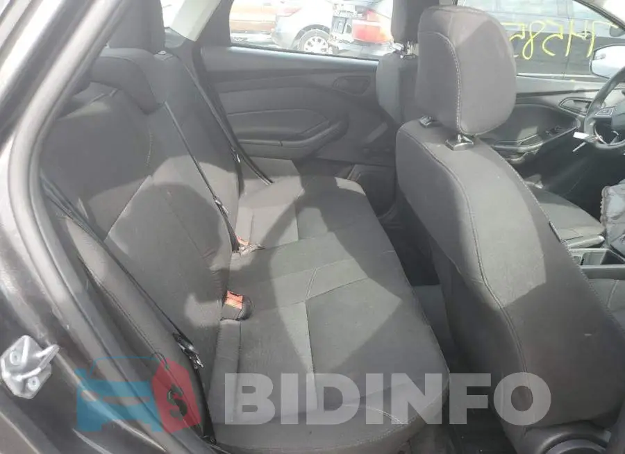 1FADP3E23HL239096 Photo# 6