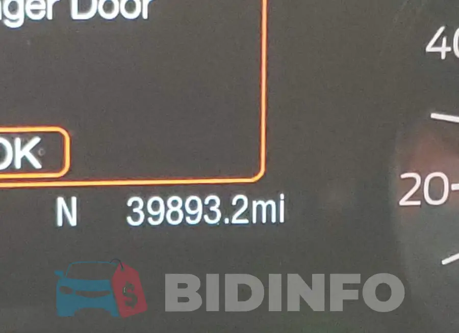1FM5K8AR5HGE00856 Photo# 8