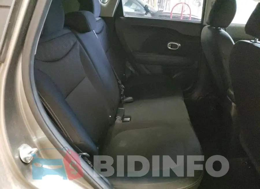 KNDJN2A28G7275425 Photo# 6