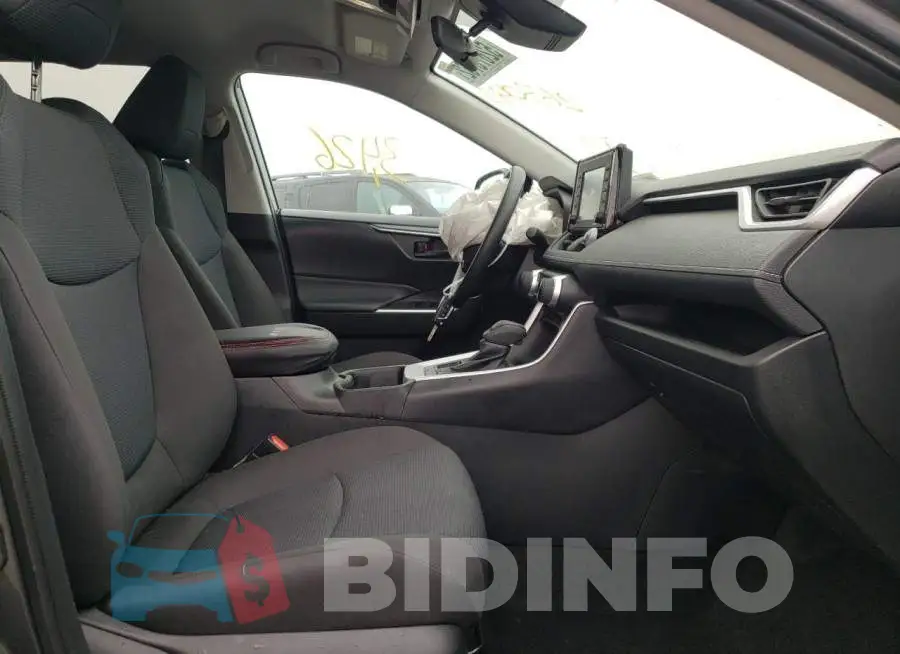 2T3F1RFV9NC263042 Photo# 5