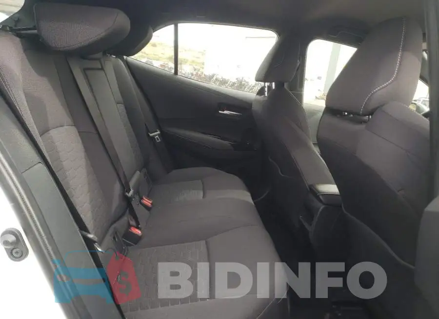 JTND4MBE1M3127099 Photo# 6