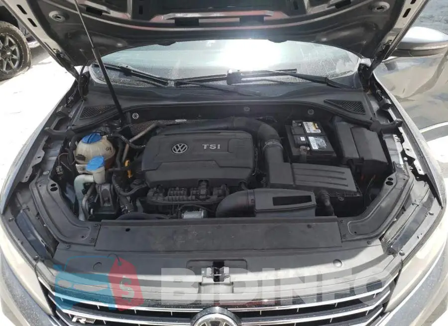 1VWDT7A32HC076918 Photo# 7