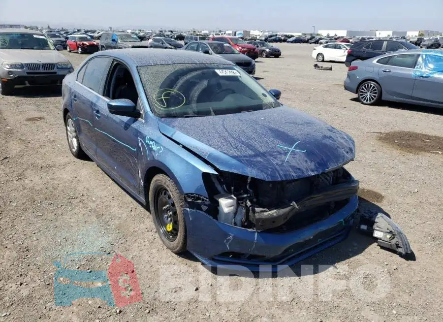3VW2B7AJ4HM219004 Photo# 1