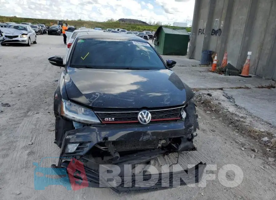 3VW4T7AJ3HM344842 Photo# 9