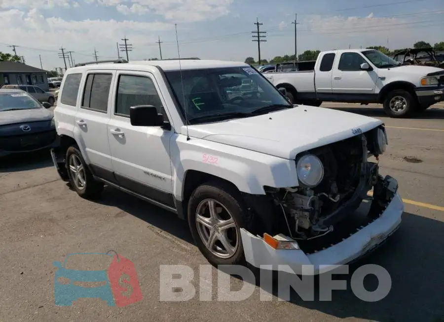 1C4NJRBB5HD106597 Photo# 1