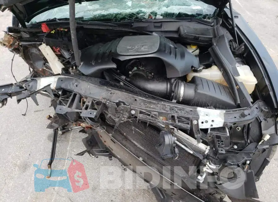 2C3CDXCT7LH202628 Photo# 7