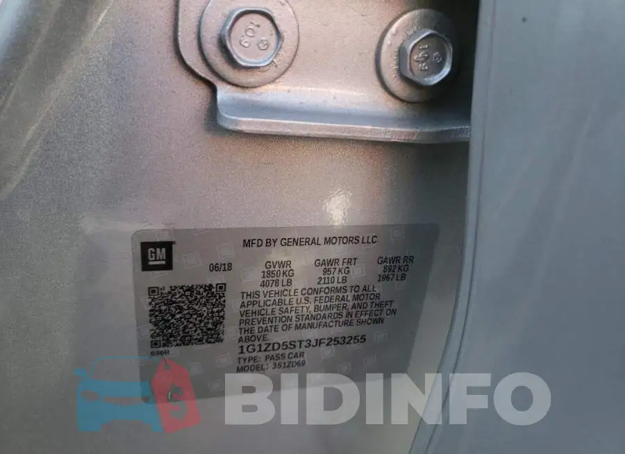 1G1ZD5ST3JF253255 Photo# 10