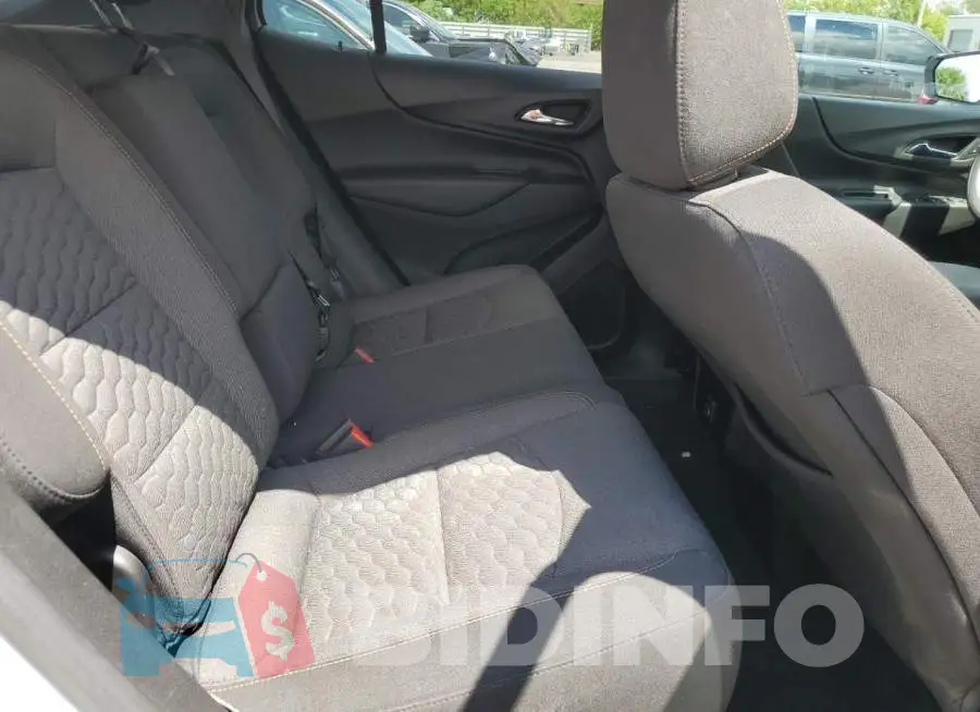 2GNAXTEV3L6142772 Photo# 6
