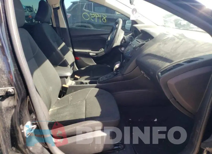 1FADP3F23HL304611 Photo# 5