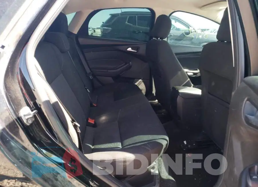 1FADP3F23HL304611 Photo# 6