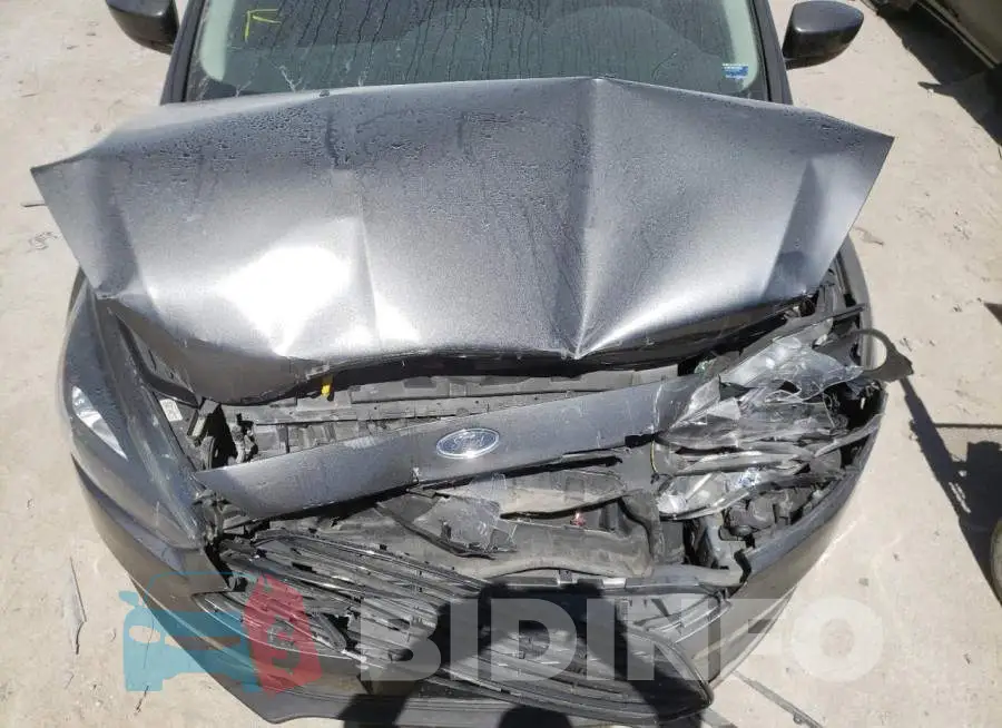 1FADP3FE3JL223205 Photo# 7