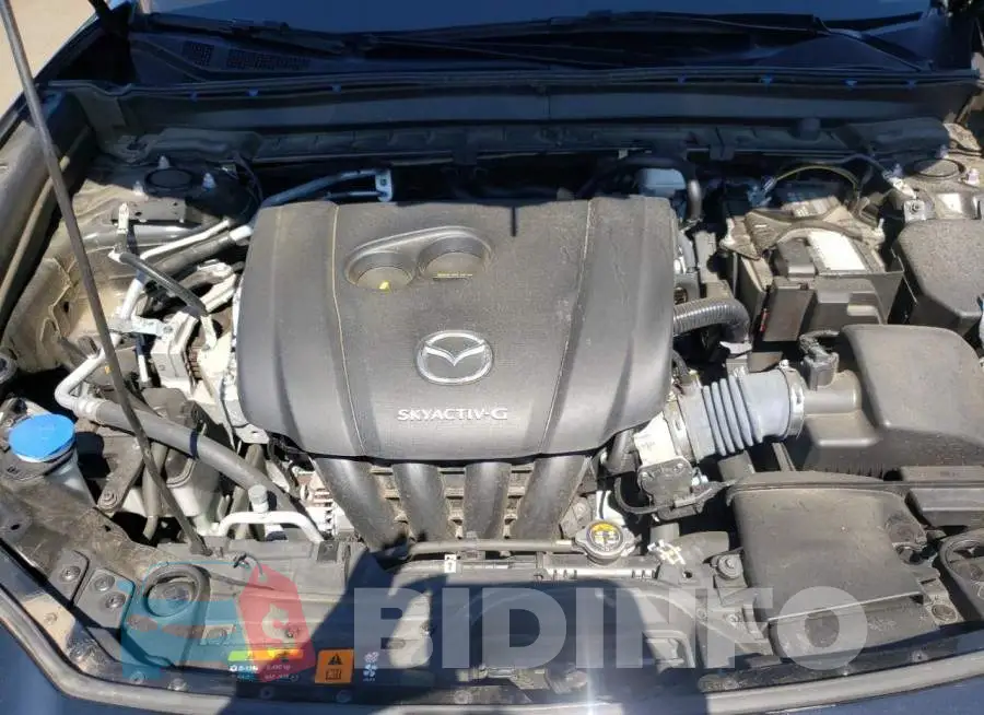 3MVDMBDL6LM107754 Photo# 7