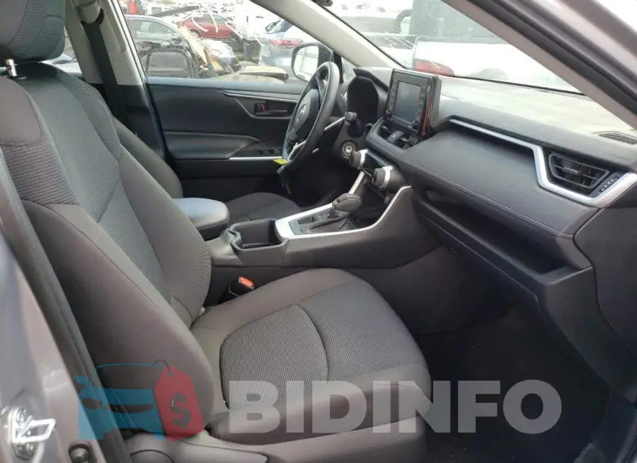 2T3F1RFV1NC264895 Photo# 5