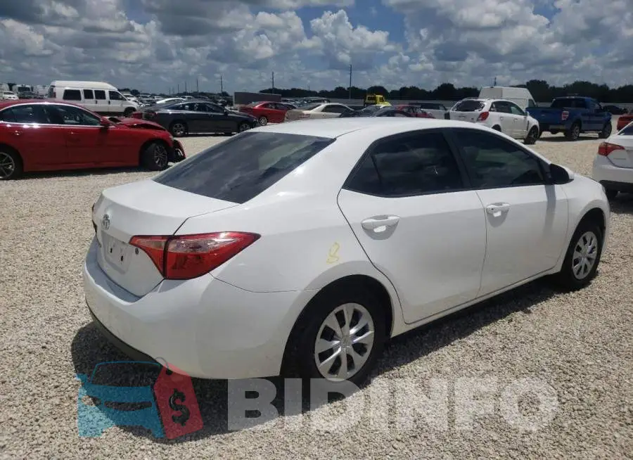 5YFBURHEXJP827075 Photo# 4