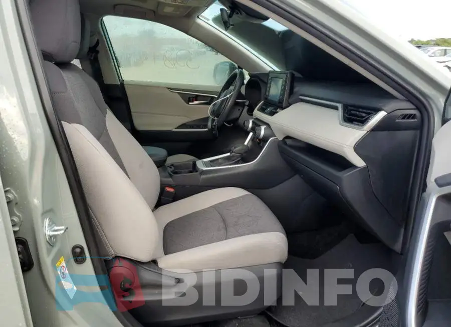 JTMW1RFV0KD005922 Photo# 5