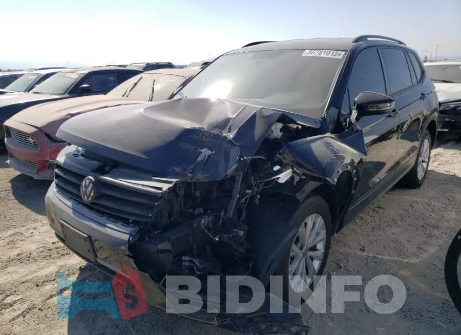 3VV1B7AX1KM158982 Photo# 2