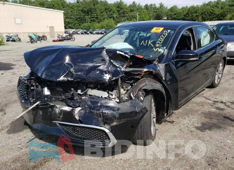 19UUB1F35JA010975 Photo# 2