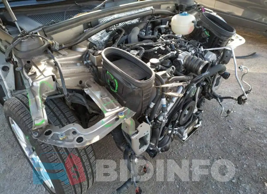 WP1AB2A5XJLB34503 Photo# 9