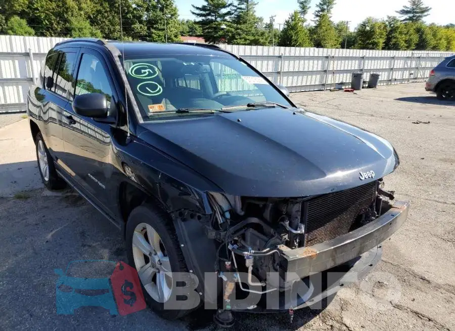 1C4NJCBAXGD621842 Photo# 1