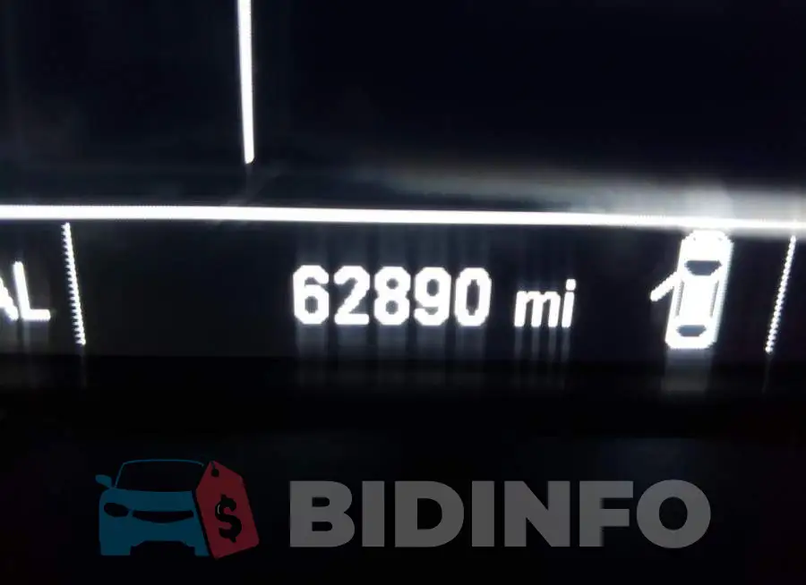 1G1BC5SMXH7155759 Photo# 8