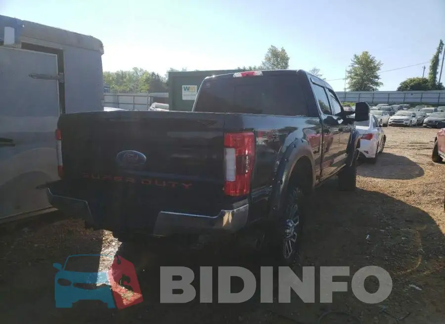 1FT7W2BT8JEB62866 Photo# 4