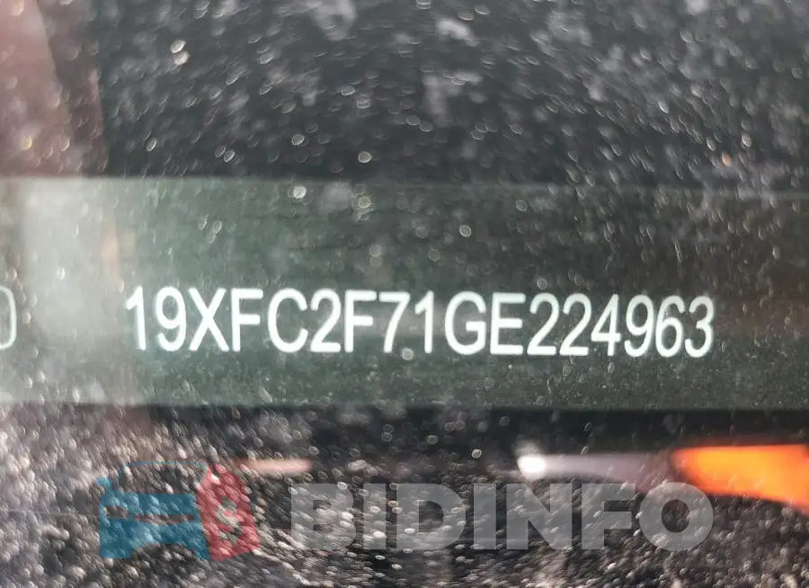 19XFC2F71GE224963 Photo# 10