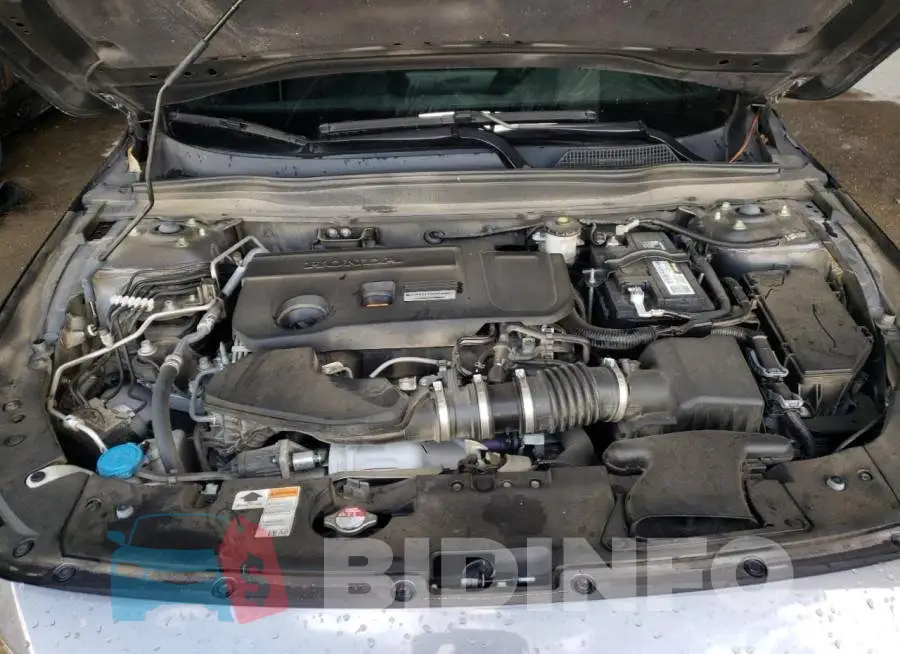 1HGCV2F30JA047571 Photo# 7