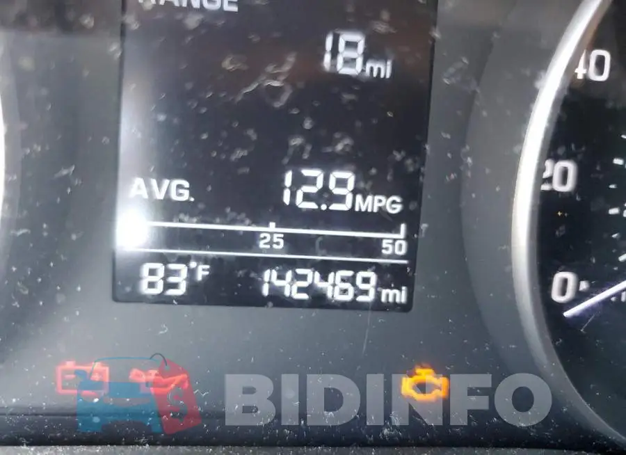5NPD74LF0HH184083 Photo# 8
