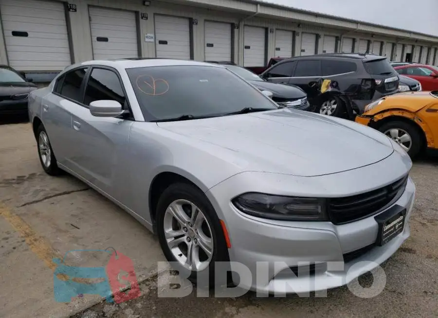 2C3CDXBG4KH695381 Photo# 1
