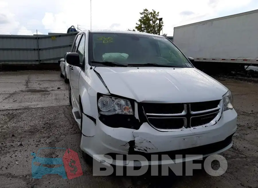 2C7WDGBG0KR745246 Photo# 9