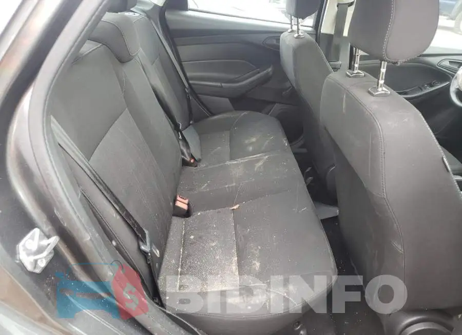1FADP3E21JL234212 Photo# 6