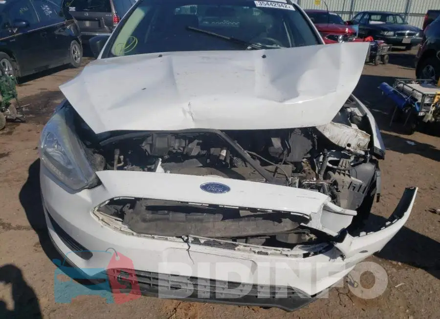 1FADP3E26GL262726 Photo# 9