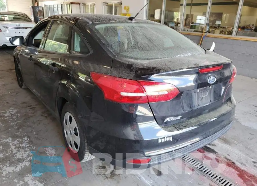 1FADP3E2XHL282592 Photo# 3